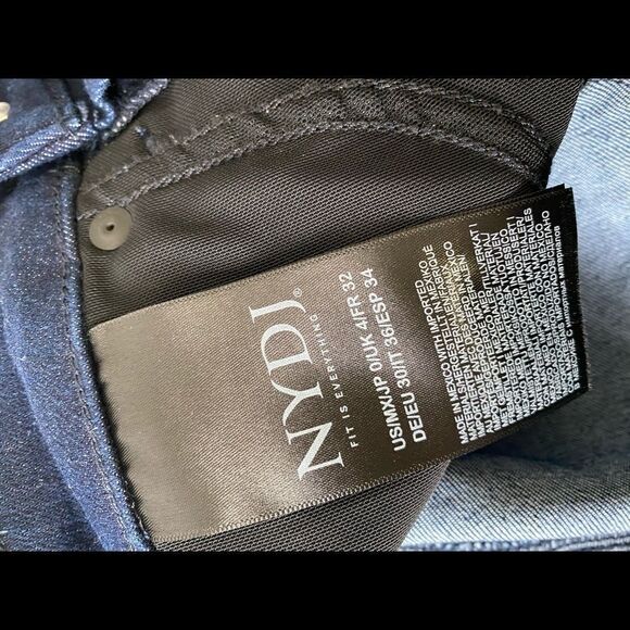 Slim Straight Ankle Jeans in Curves 360 Denim With Side Slits - Picture 7 of 9